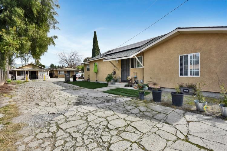 MLS Listing Photo 1