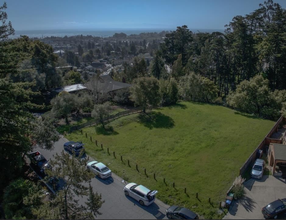 Hillcrest