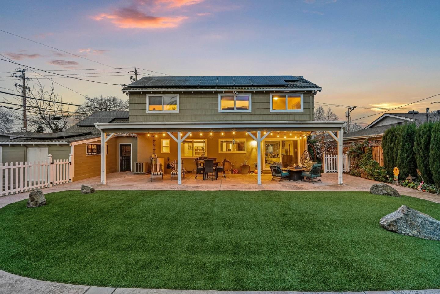MLS Listing Photo 4