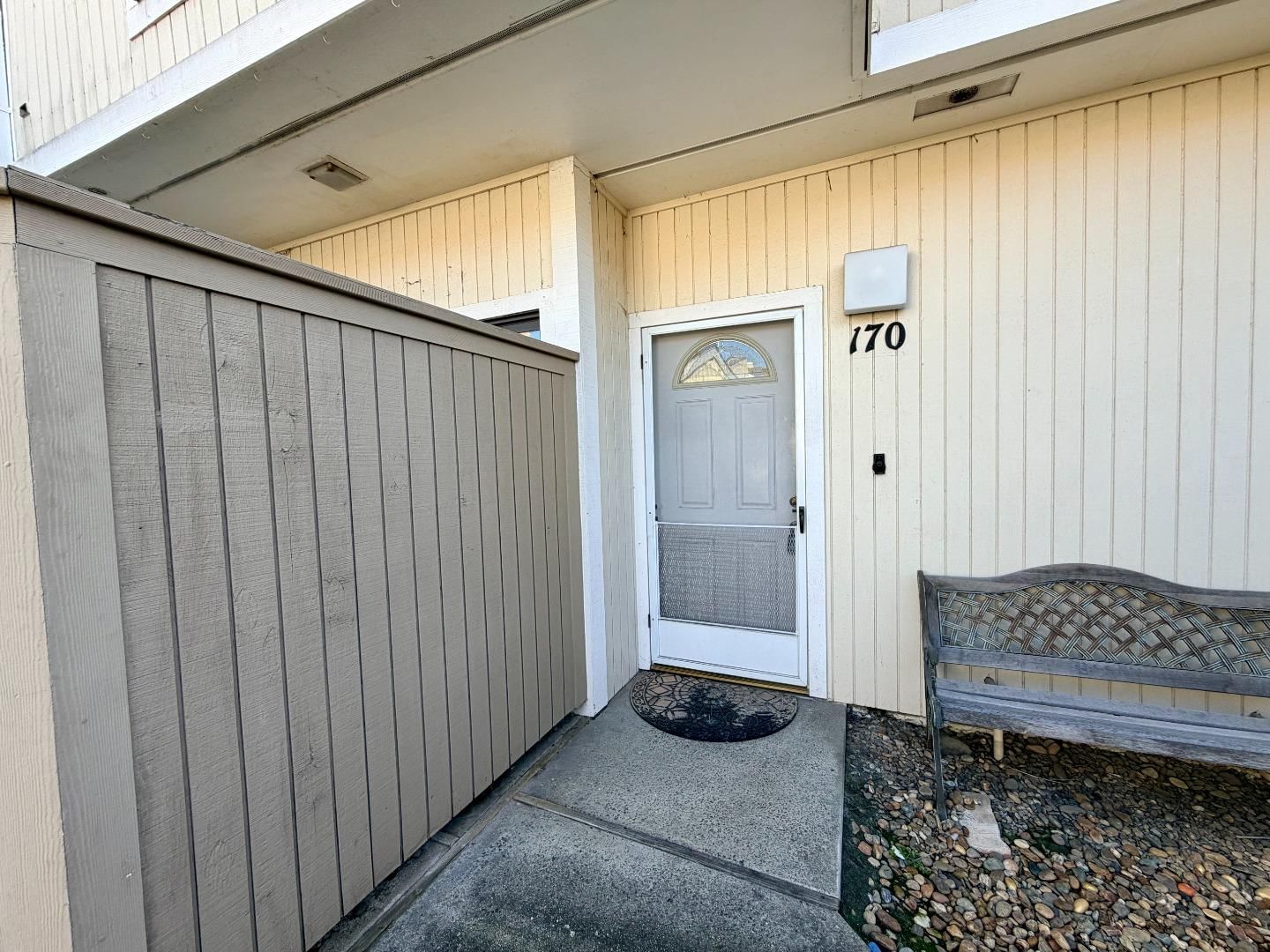 MLS Listing Photo 4