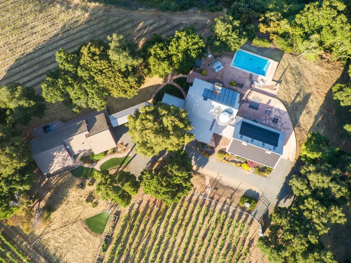MLS Listing Photo 2