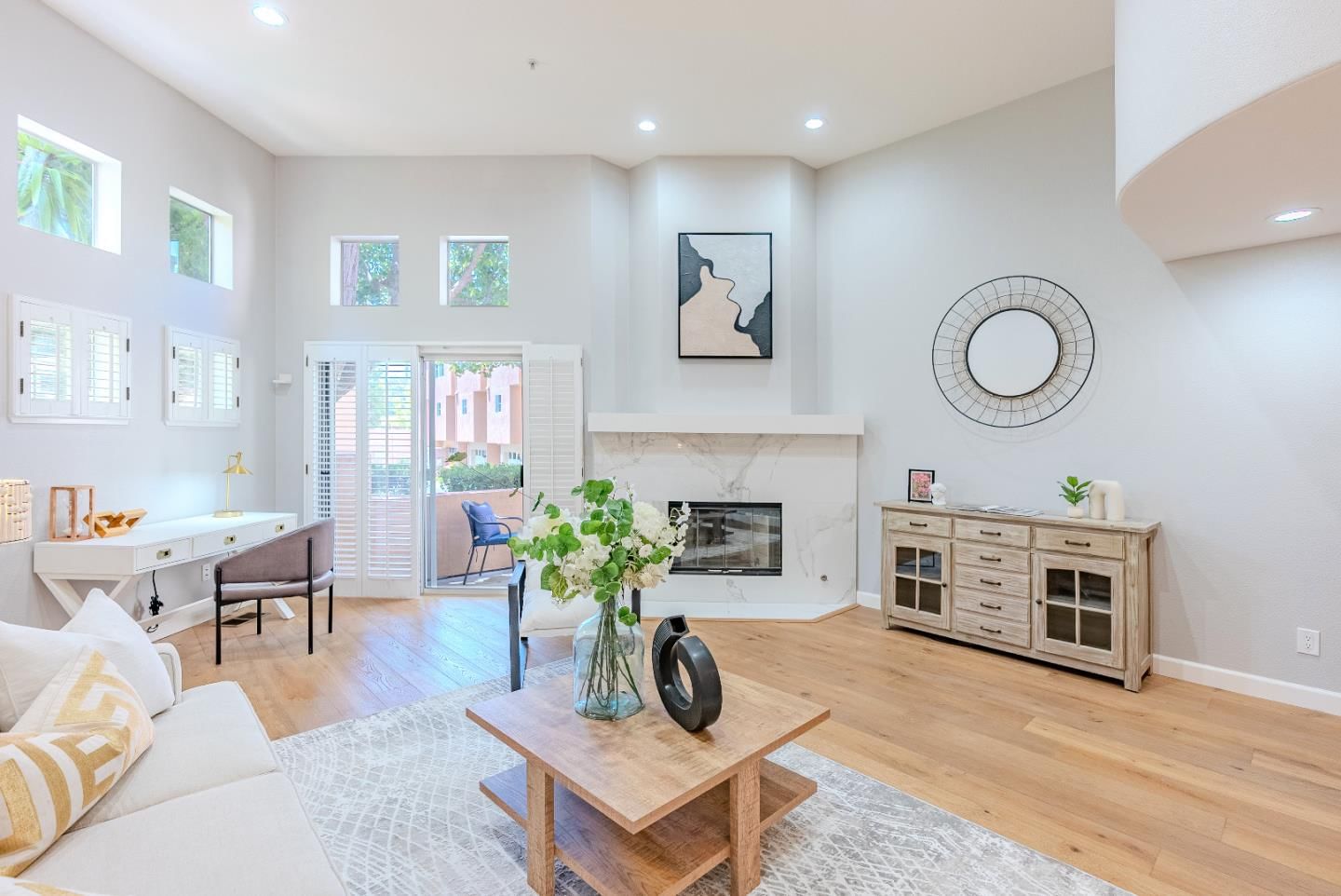 MLS Listing Photo 4