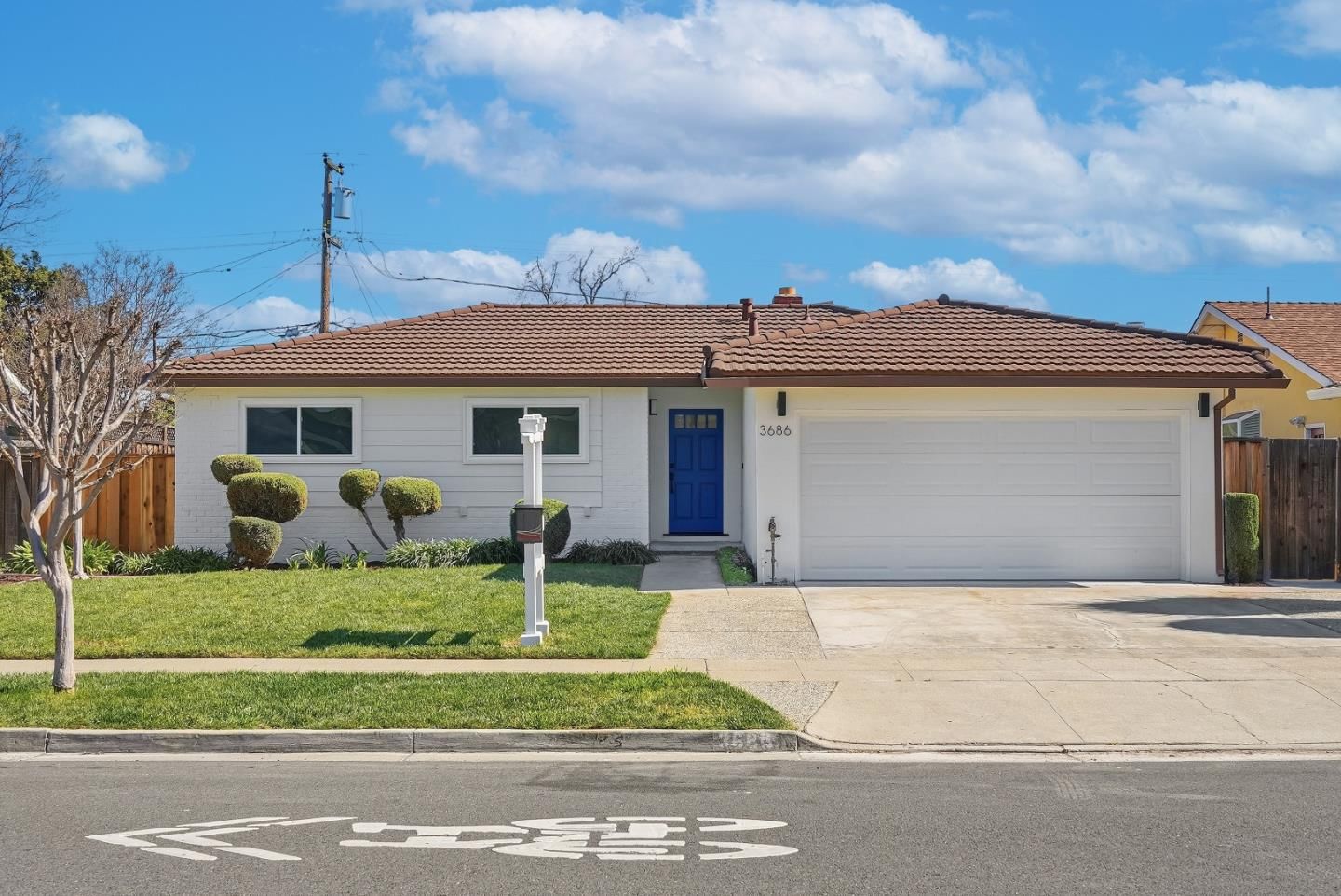 MLS Listing Photo 4