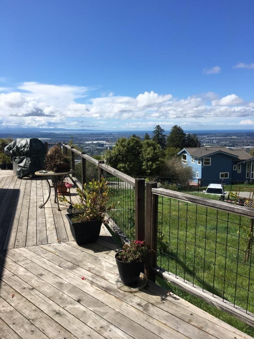 Pacific View