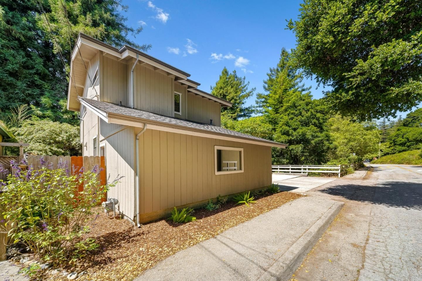 Aptos School