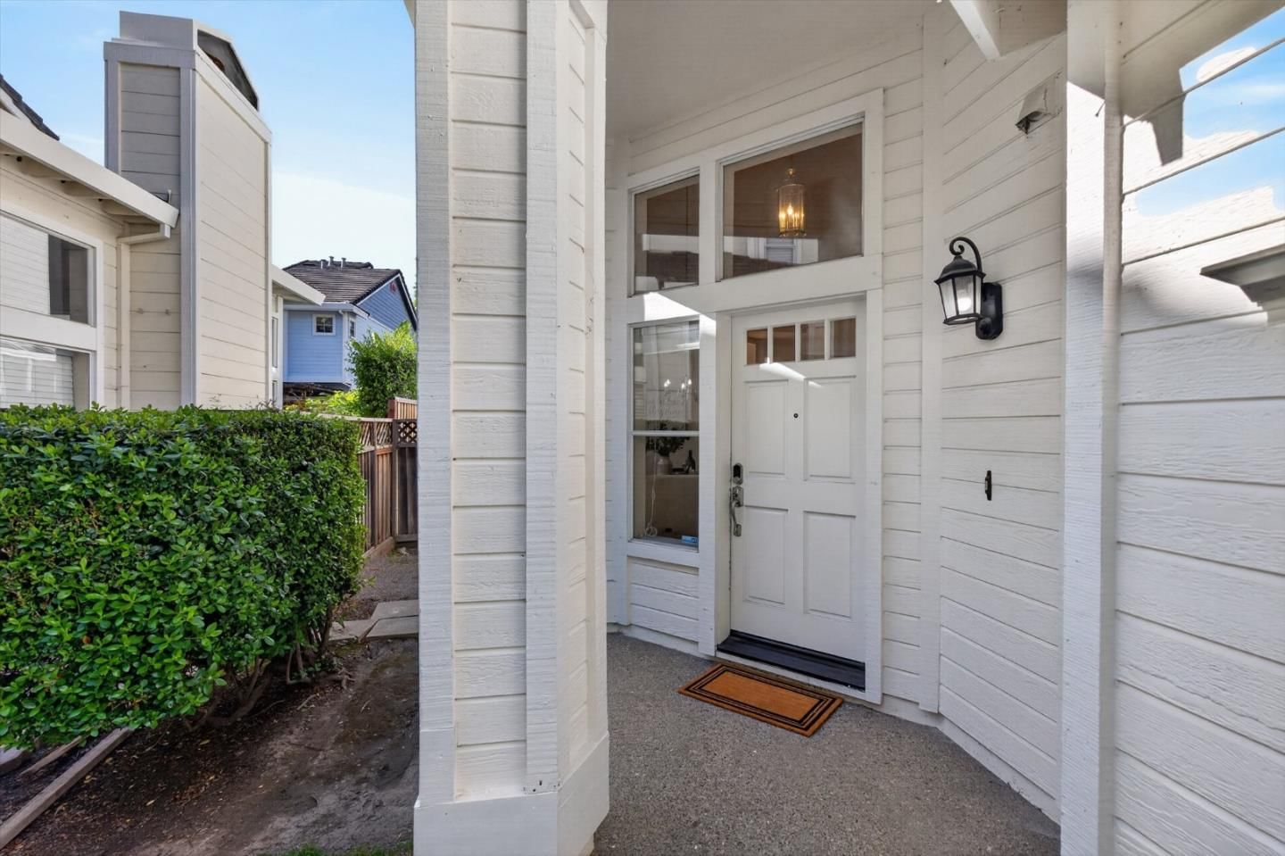 MLS Listing Photo 4
