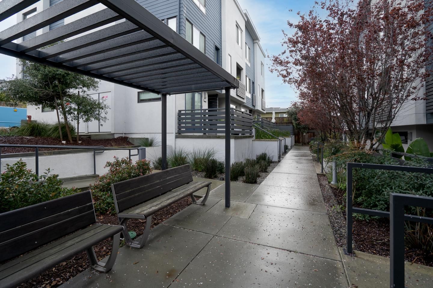 MLS Listing Photo 2
