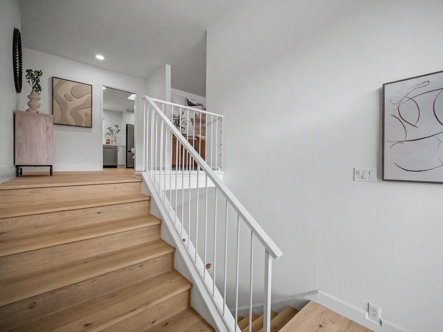 MLS Listing Photo 3