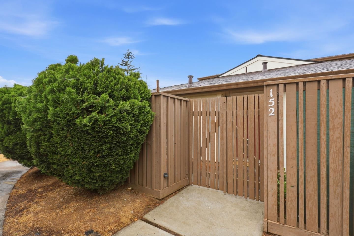 MLS Listing Photo 2