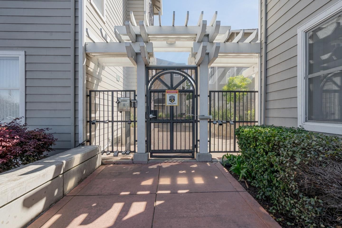 MLS Listing Photo 2