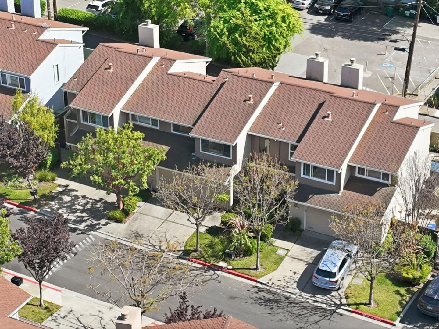 MLS Listing Photo 3