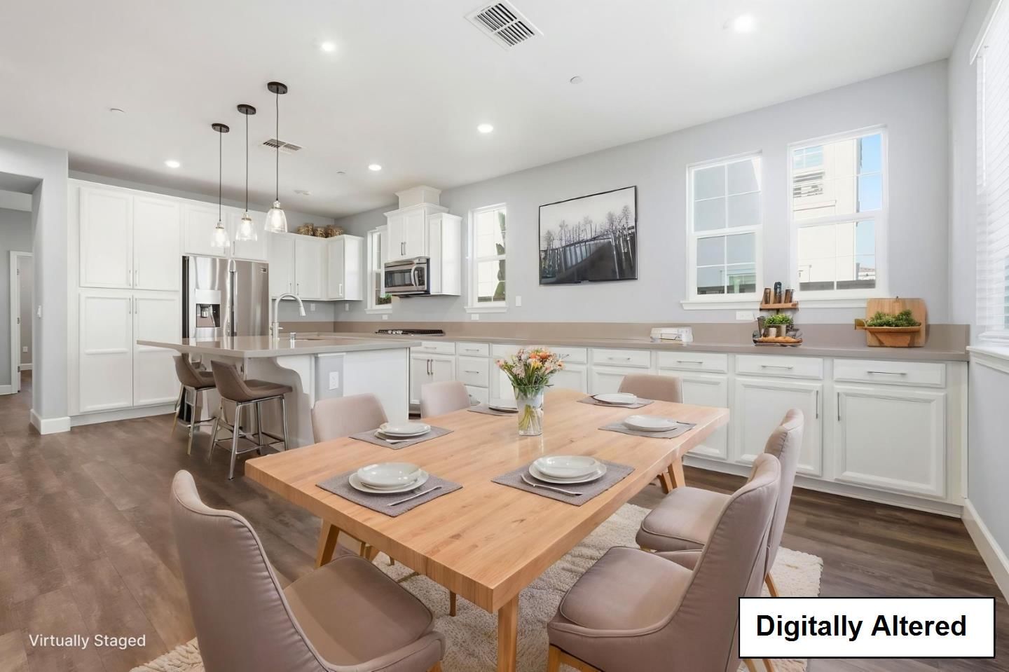MLS Listing Photo 4