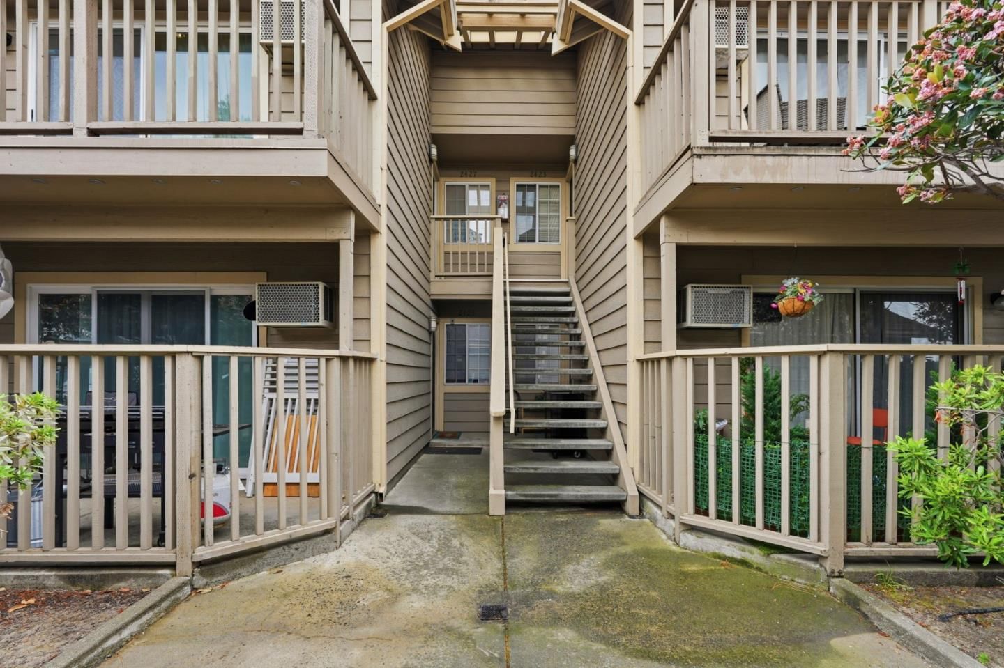 MLS Listing Photo 1