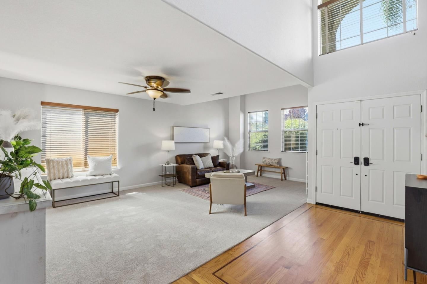 MLS Listing Photo 4