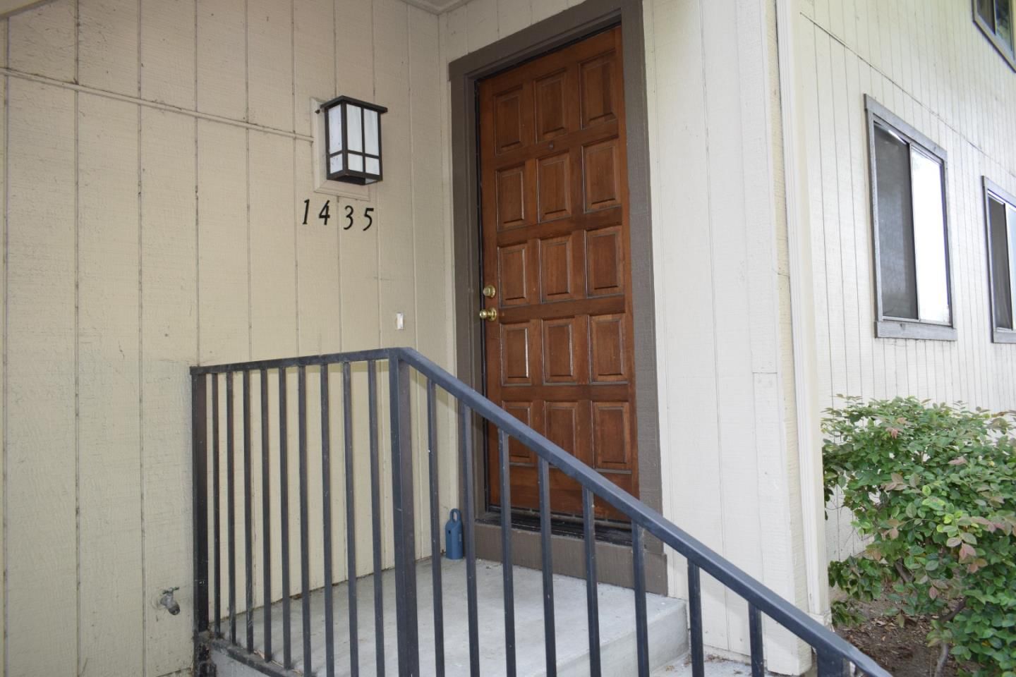 MLS Listing Photo 2