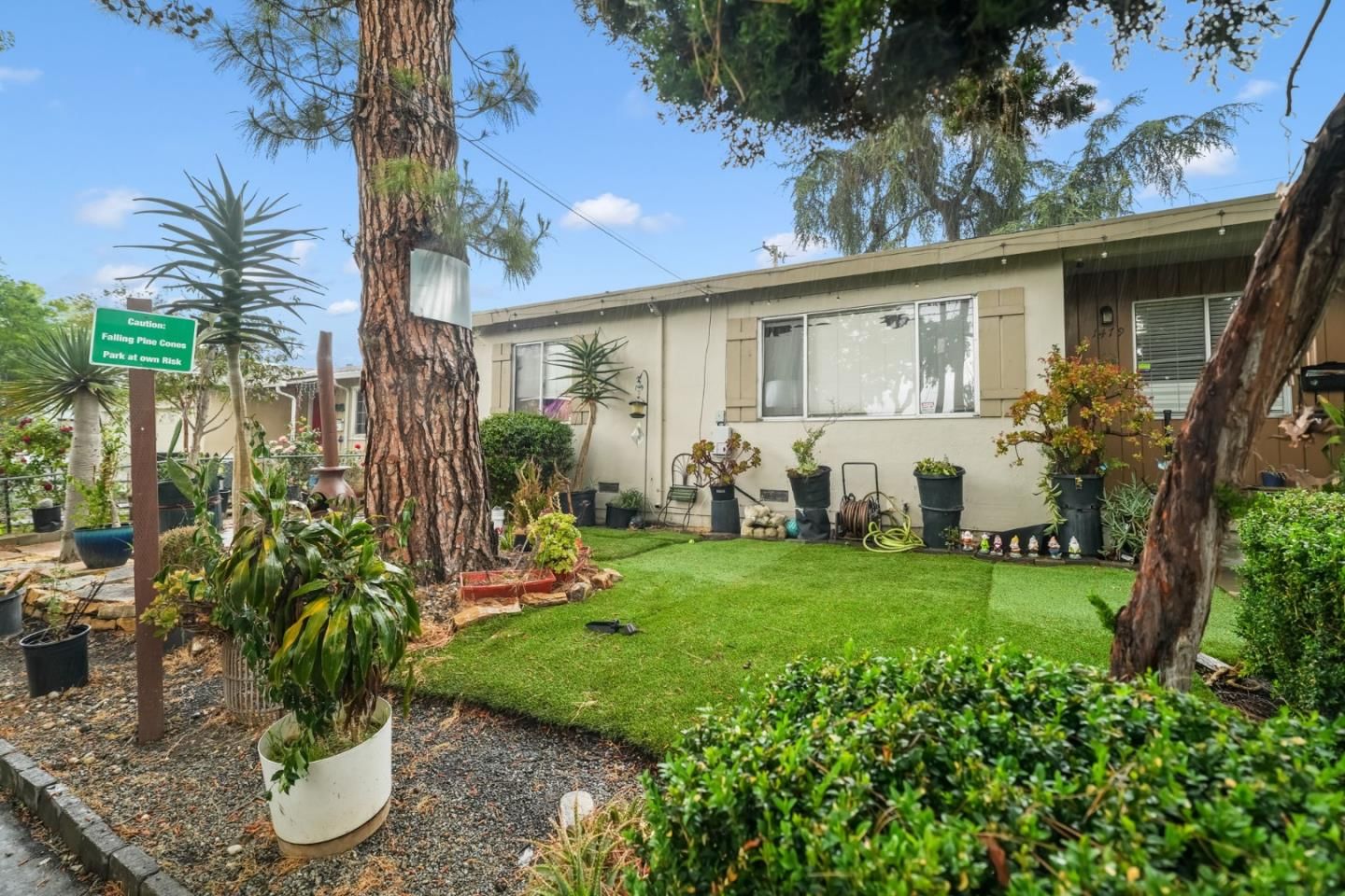 MLS Listing Photo 4