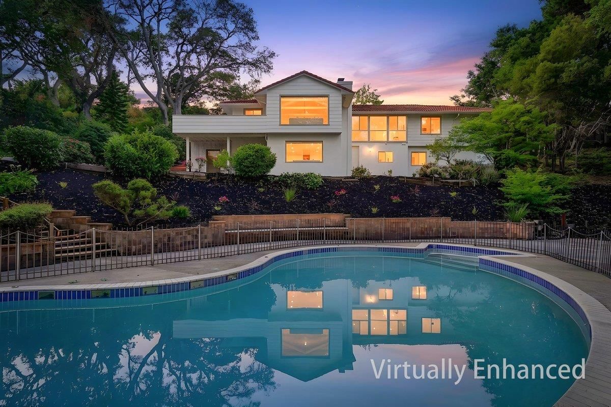 MLS Listing Photo 1