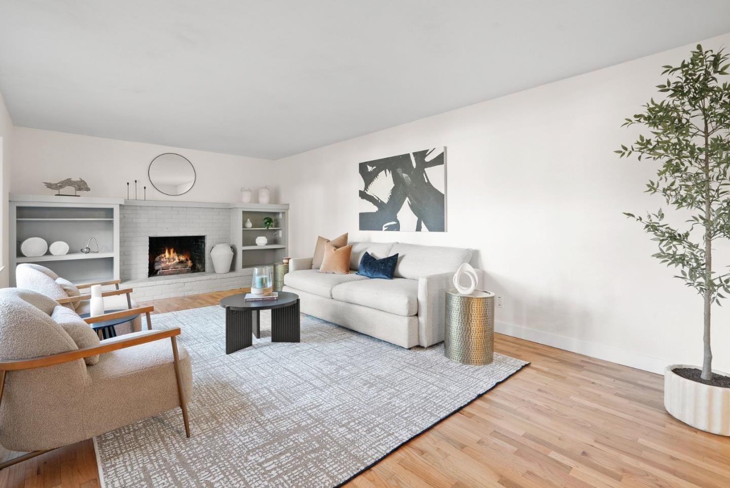 MLS Listing Photo 3