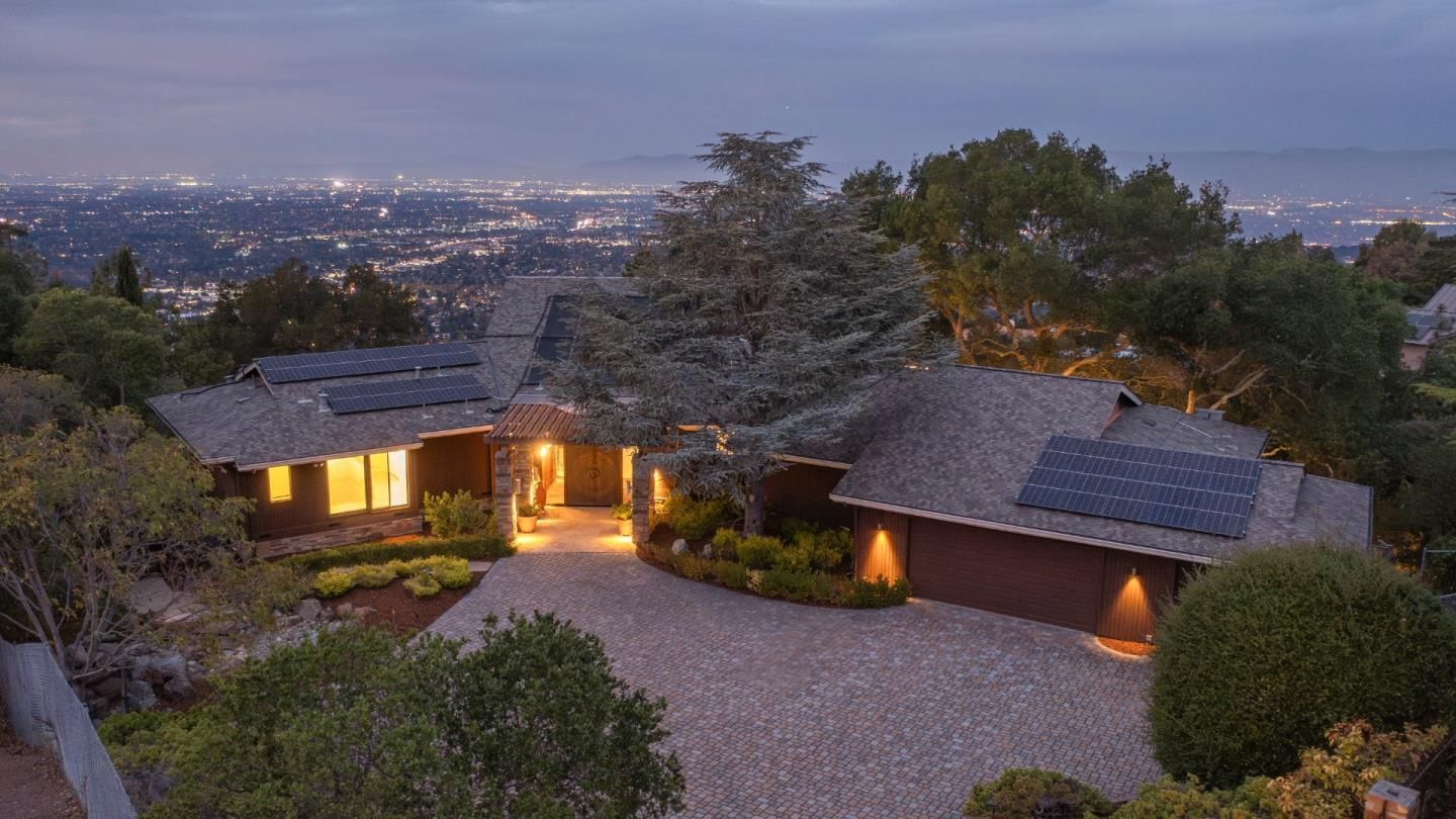 MLS Listing Photo 1