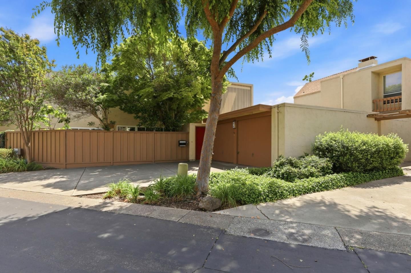 MLS Listing Photo 2