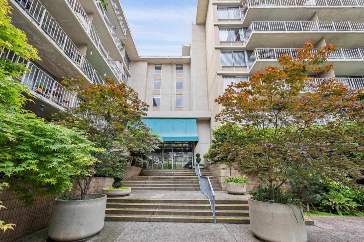 MLS Listing Photo 2