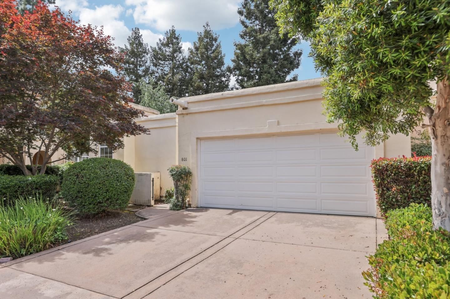 MLS Listing Photo 2
