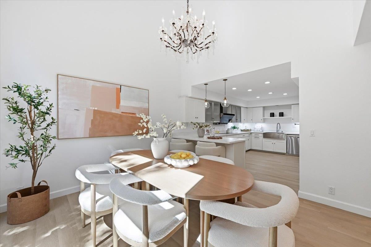 MLS Listing Photo 4