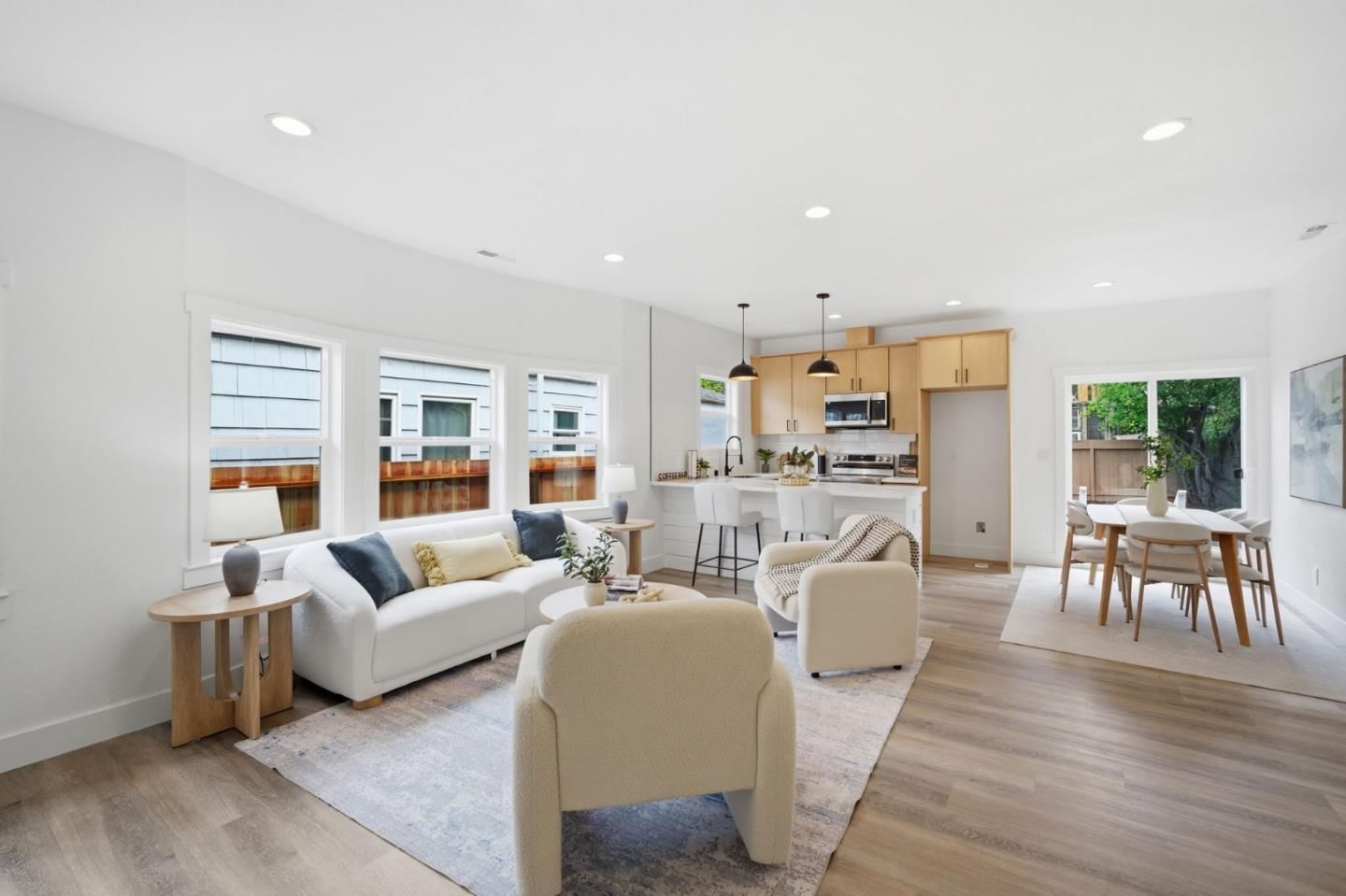 MLS Listing Photo 3