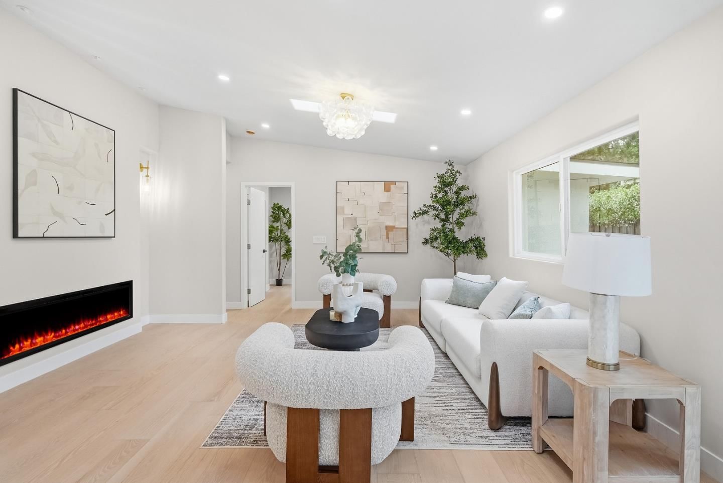 MLS Listing Photo 3