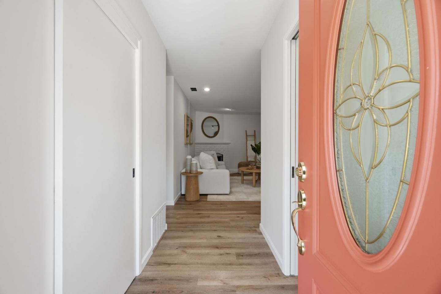 MLS Listing Photo 4