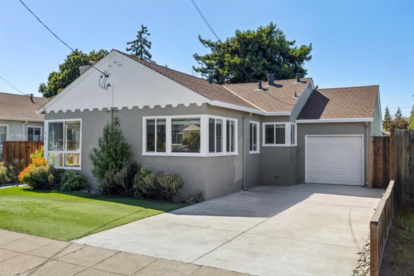 MLS Listing Photo 1