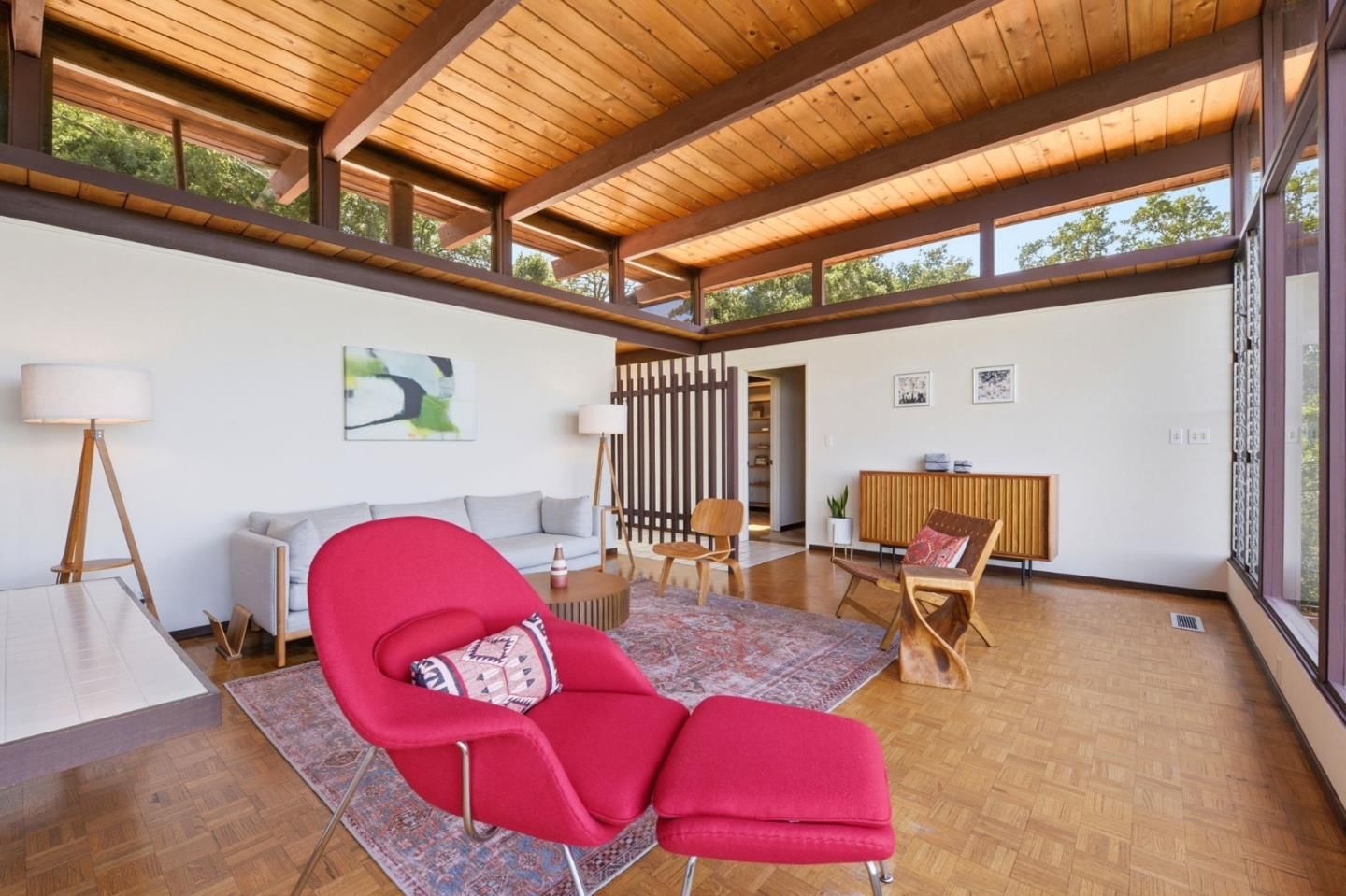 MLS Listing Photo 4