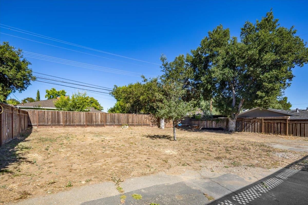 Los Gatos Almaden Rd (Parcel 2)