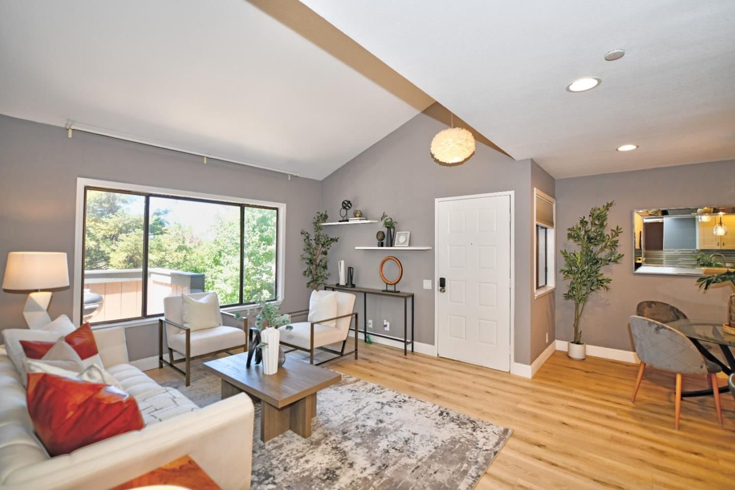 MLS Listing Photo 2