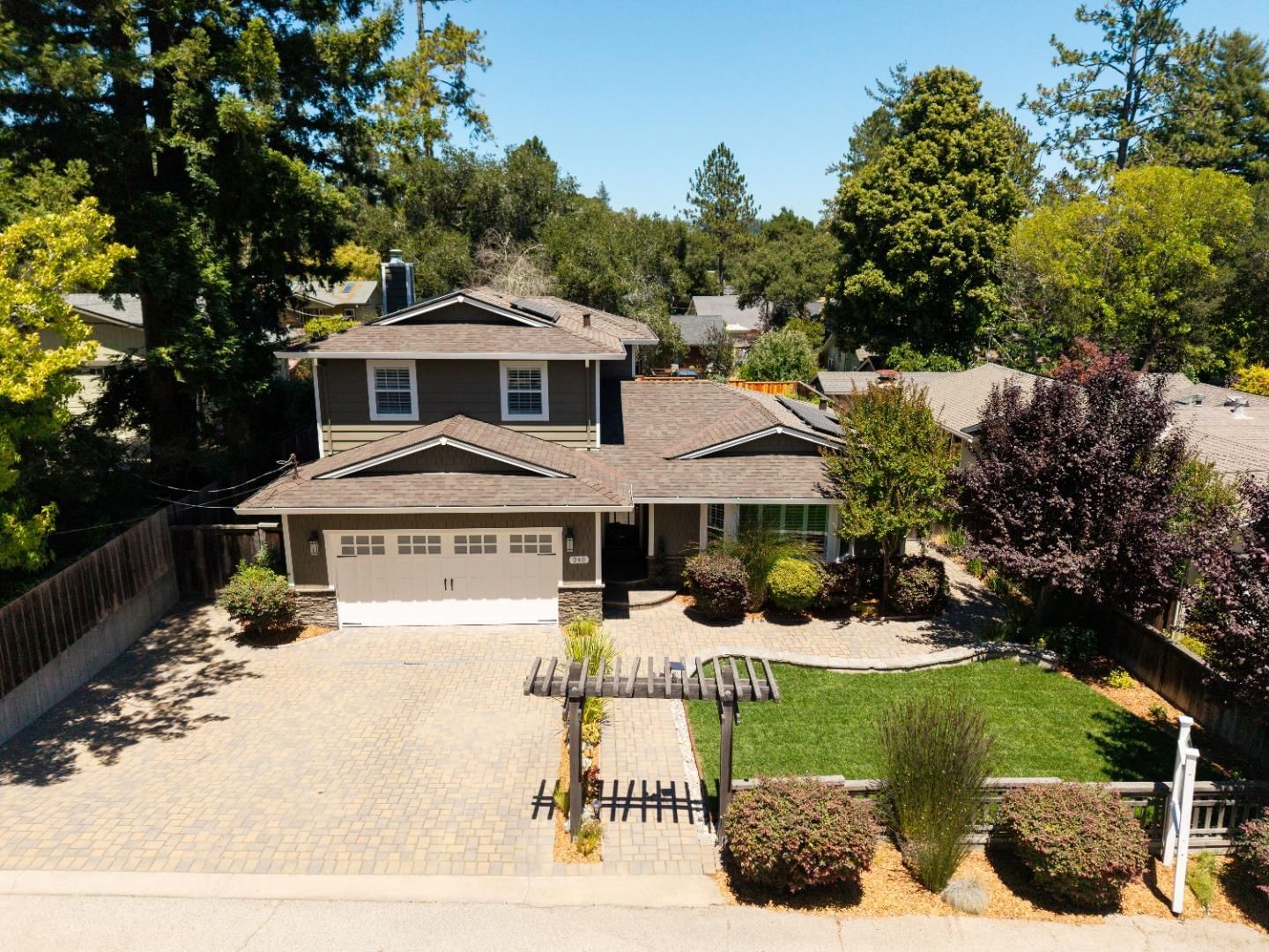 Bobs
