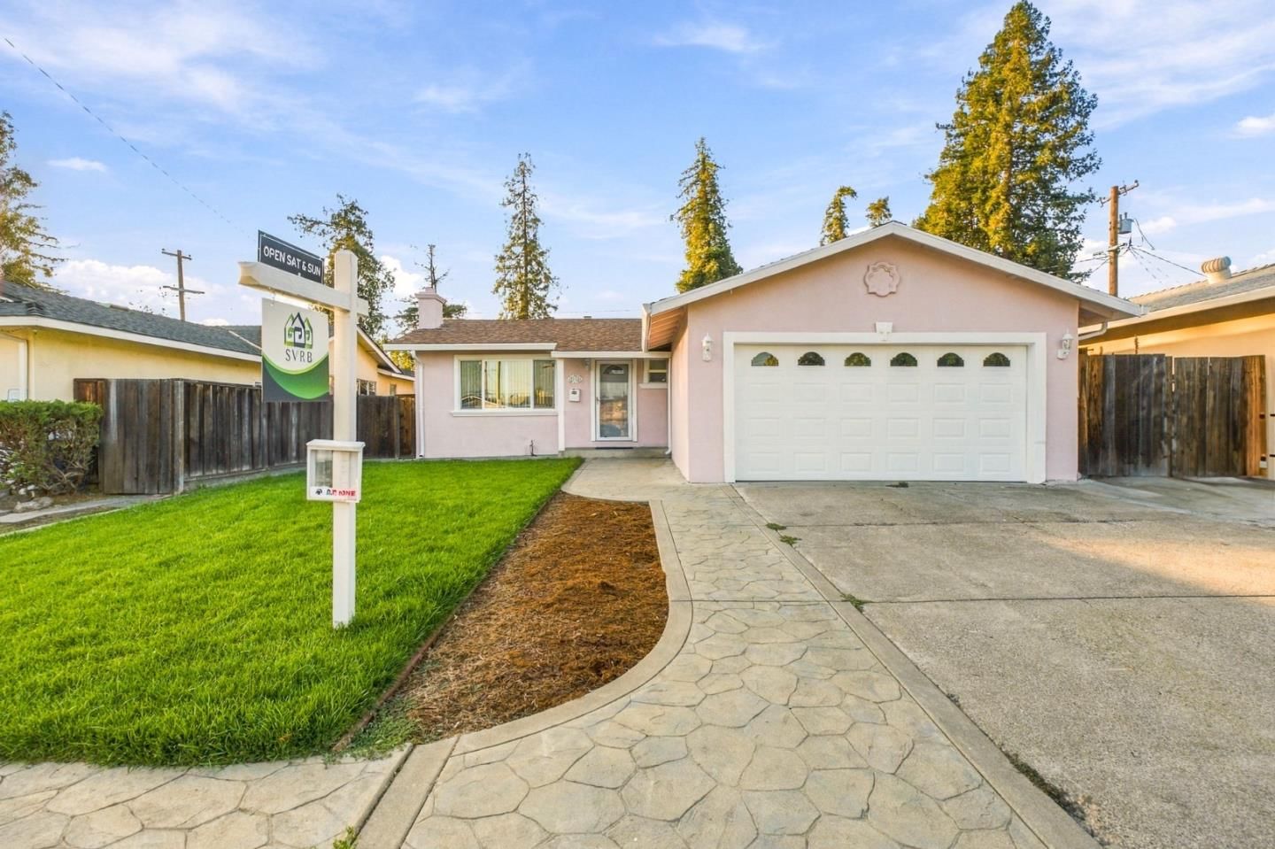 MLS Listing Photo 1