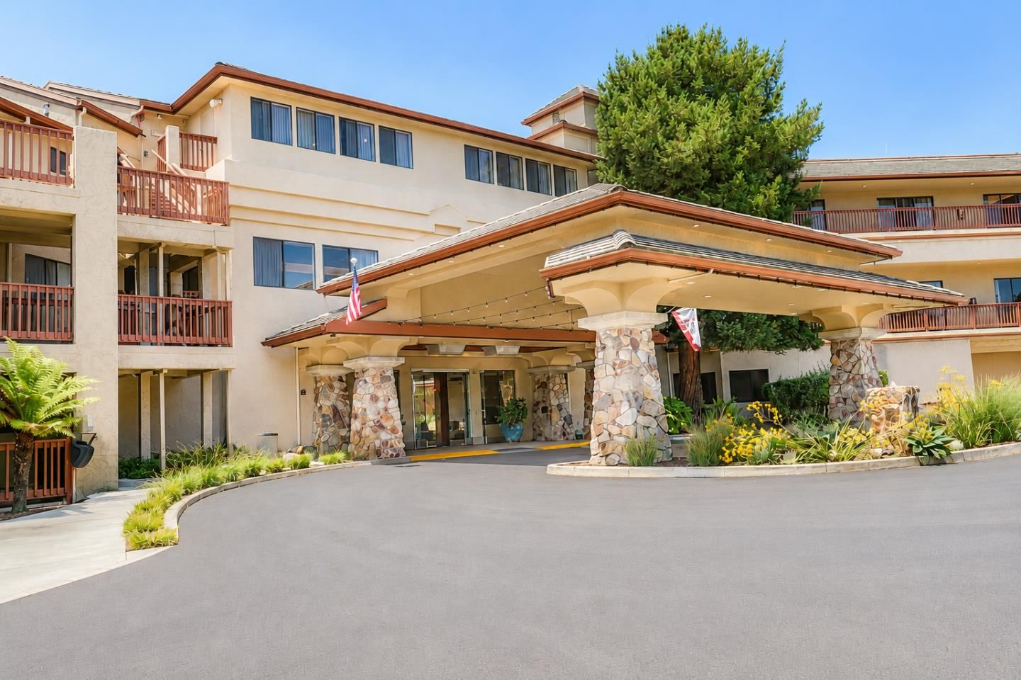 Seascape Resort