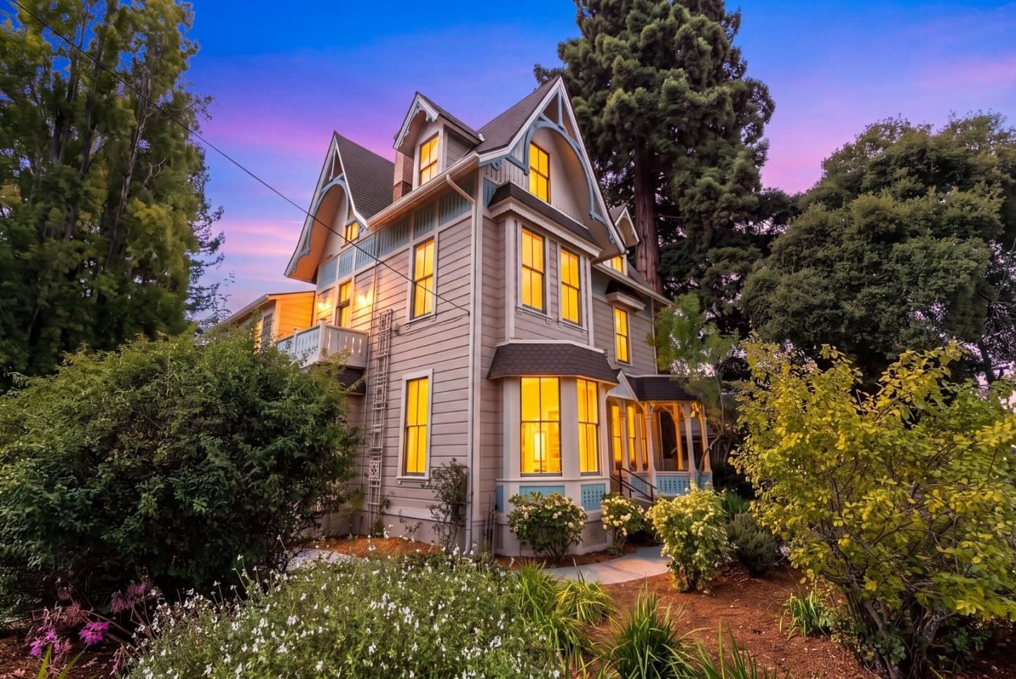 MLS Listing Photo 3