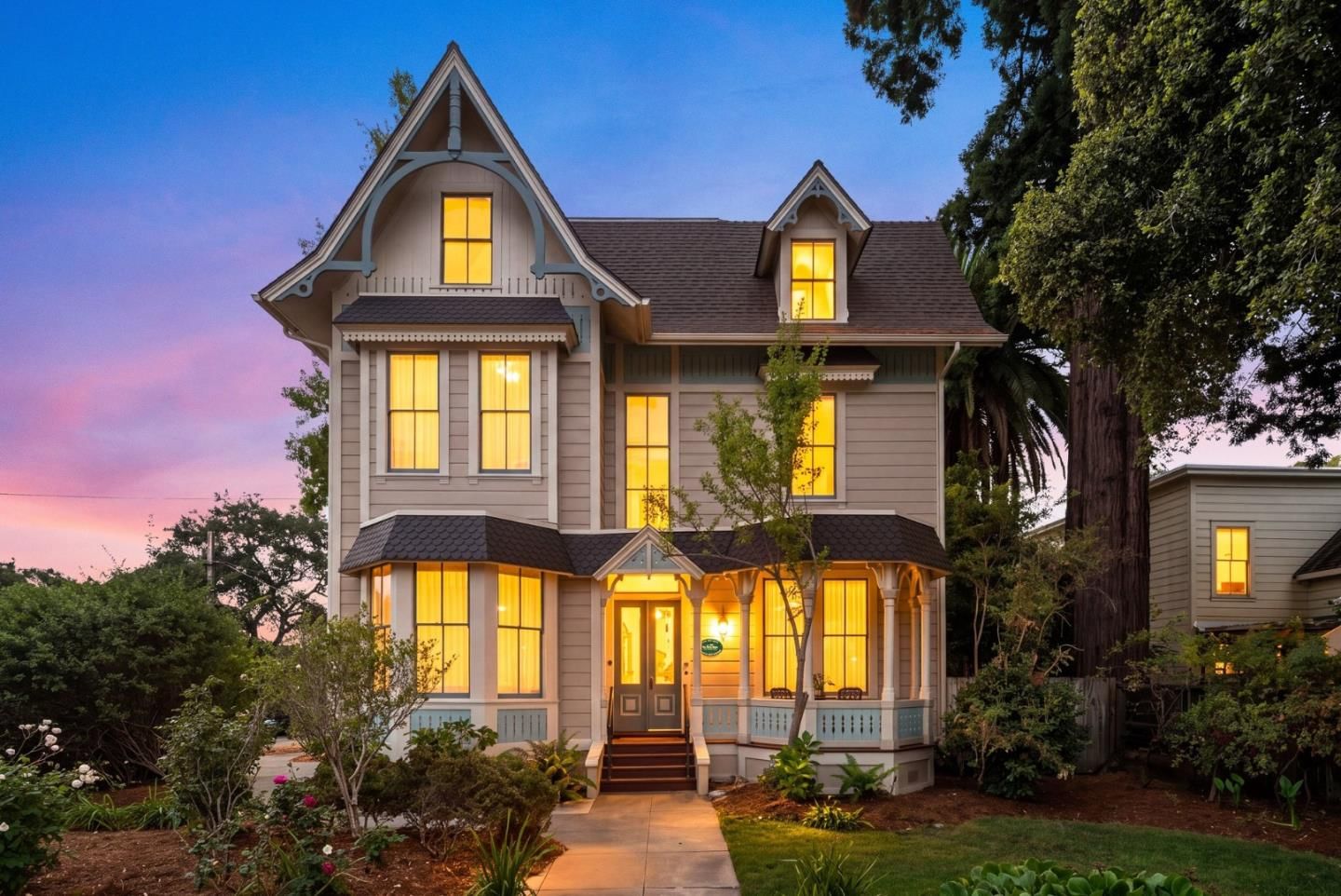 MLS Listing Photo 1