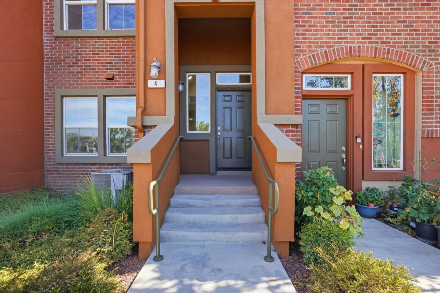 MLS Listing Photo 2