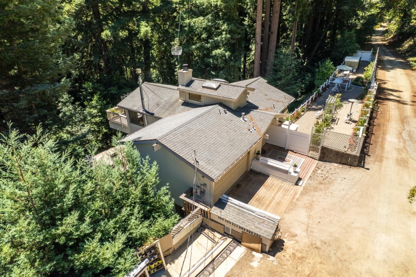 Redwood Lodge