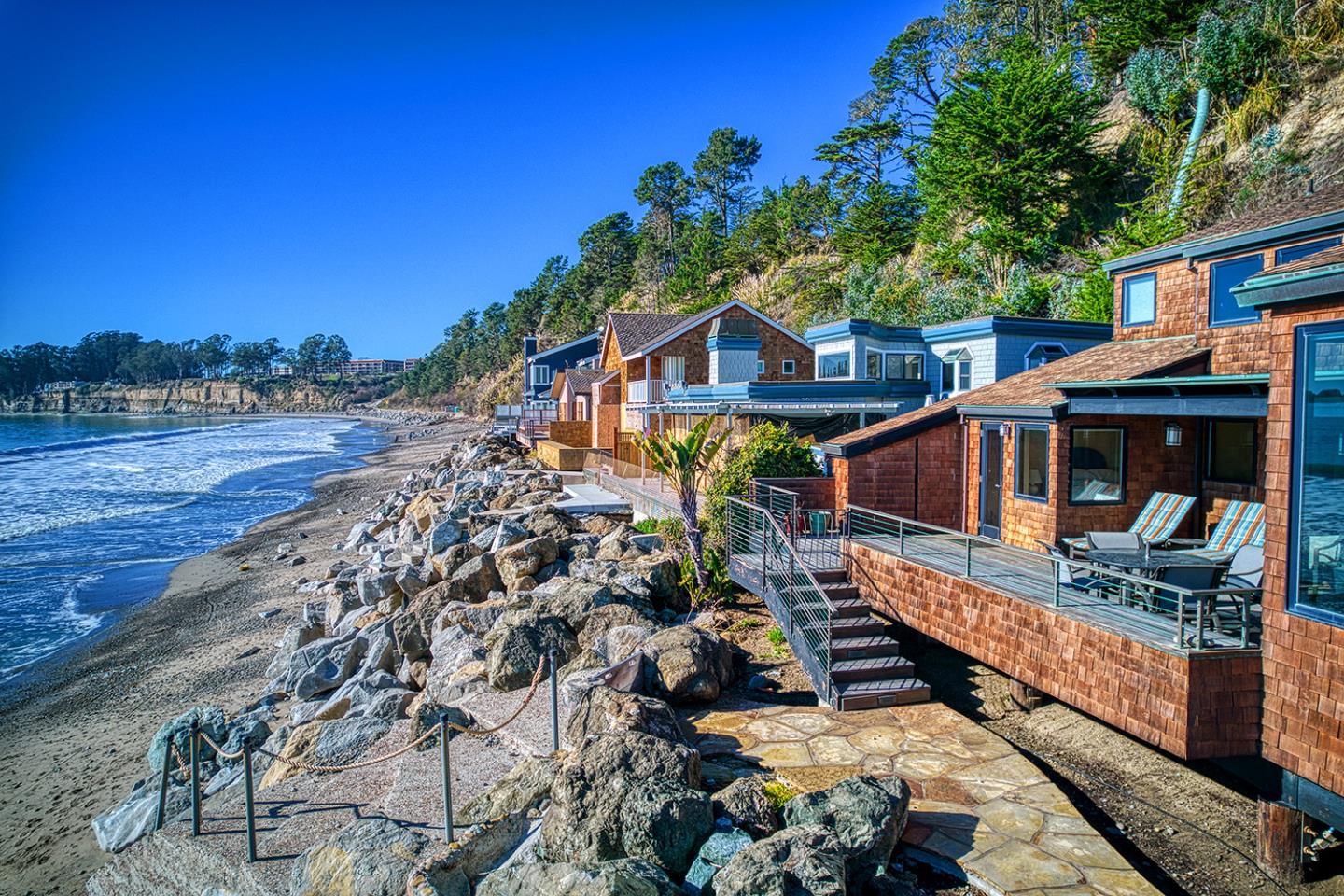 Potbelly Beach