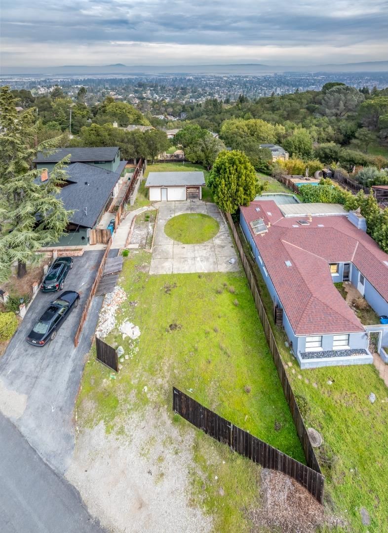 OAK KNOLL