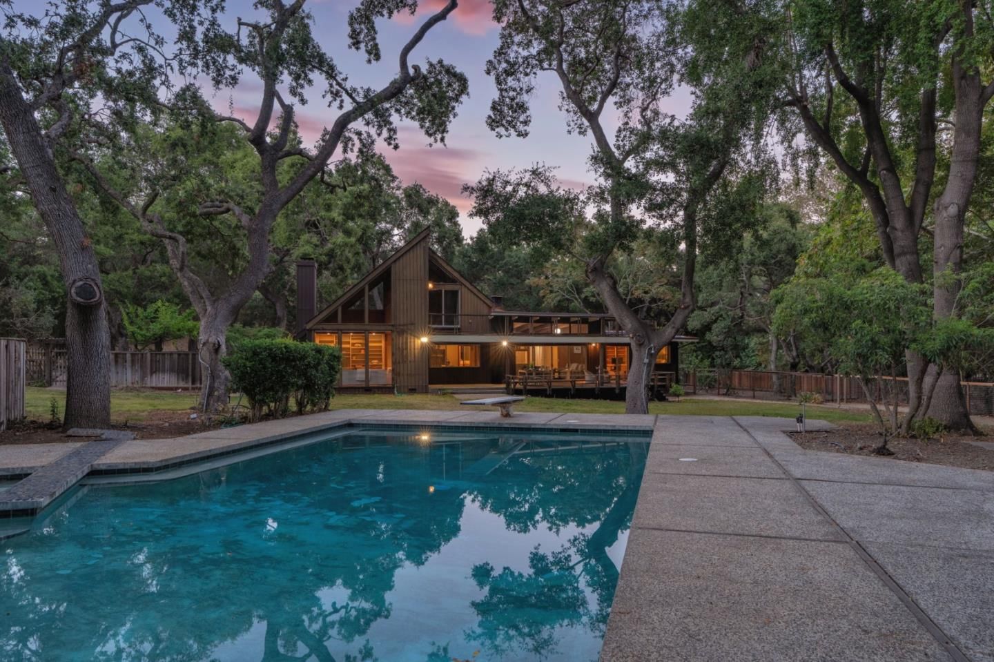 Sky Oaks
