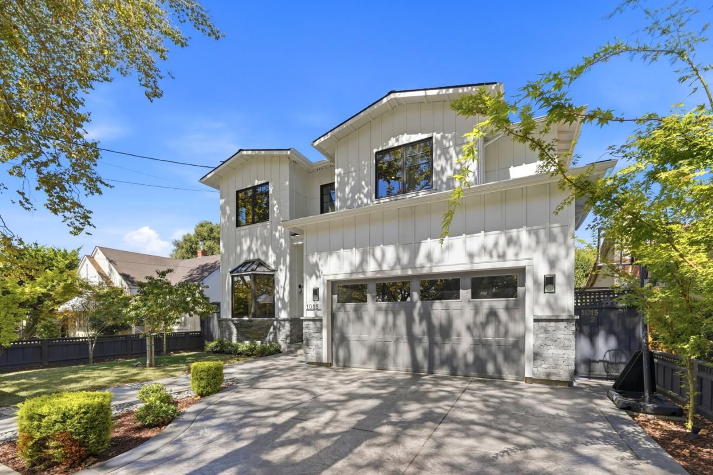 MLS Listing Photo 4
