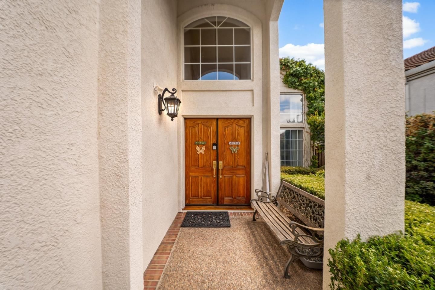 MLS Listing Photo 3
