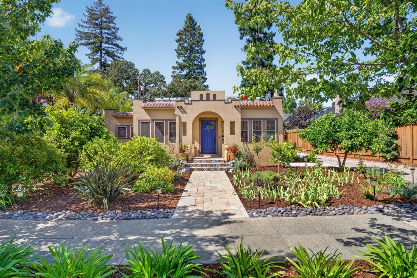 MLS Listing Photo 2