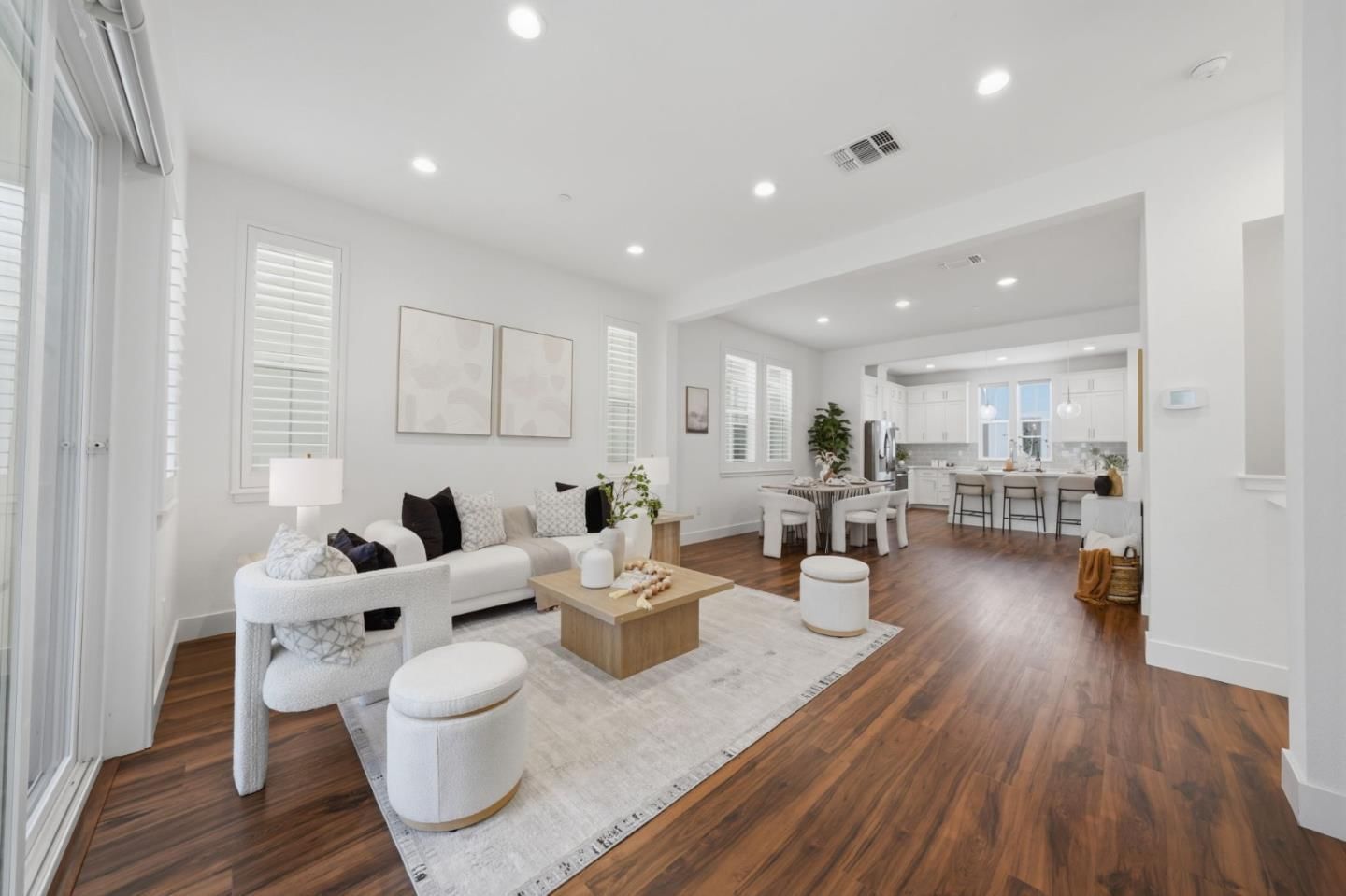 Bay Crest