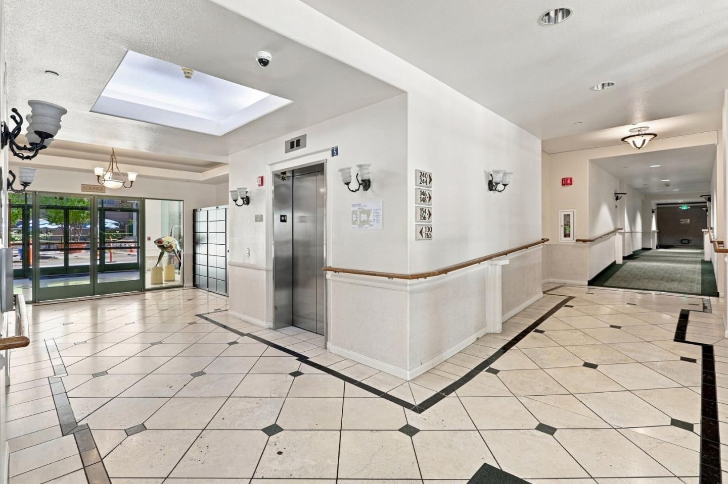 MLS Listing Photo 3