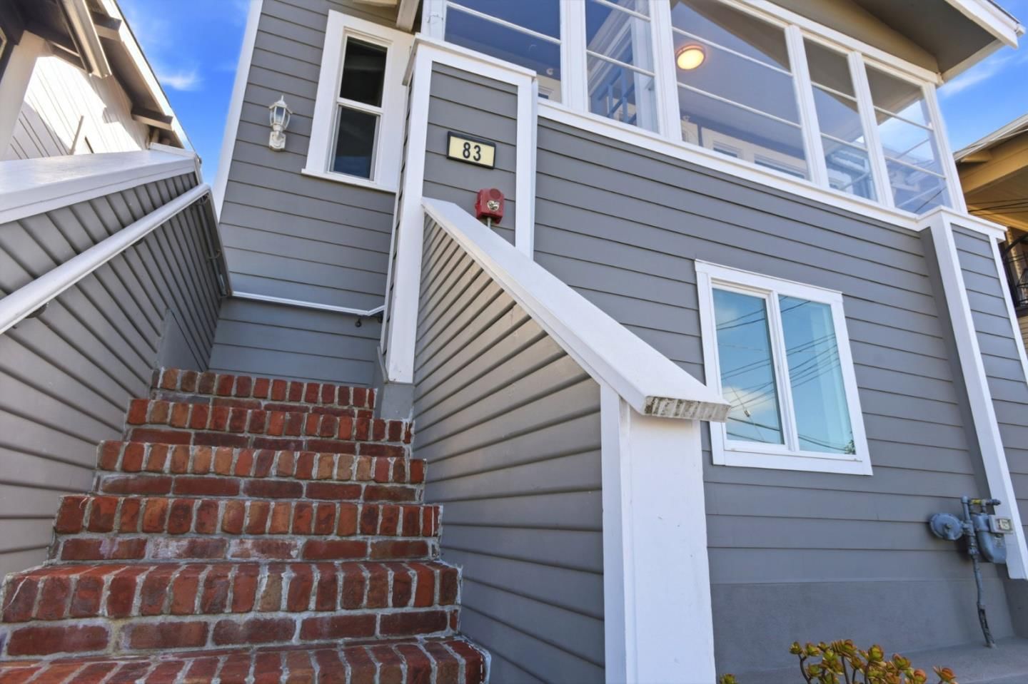 MLS Listing Photo 2